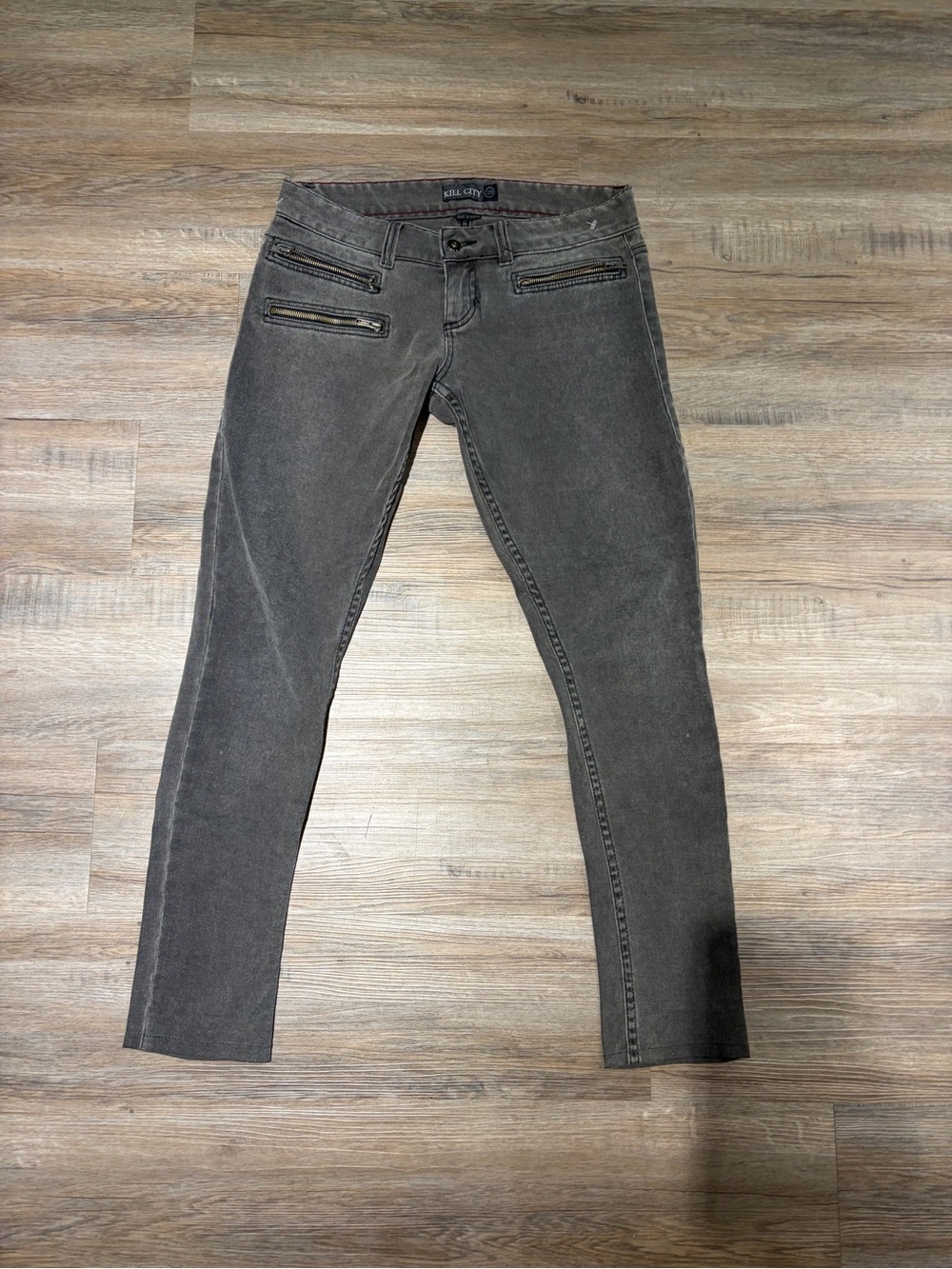 Gray Skinny Jeans with Front Zip Pockets - kill city